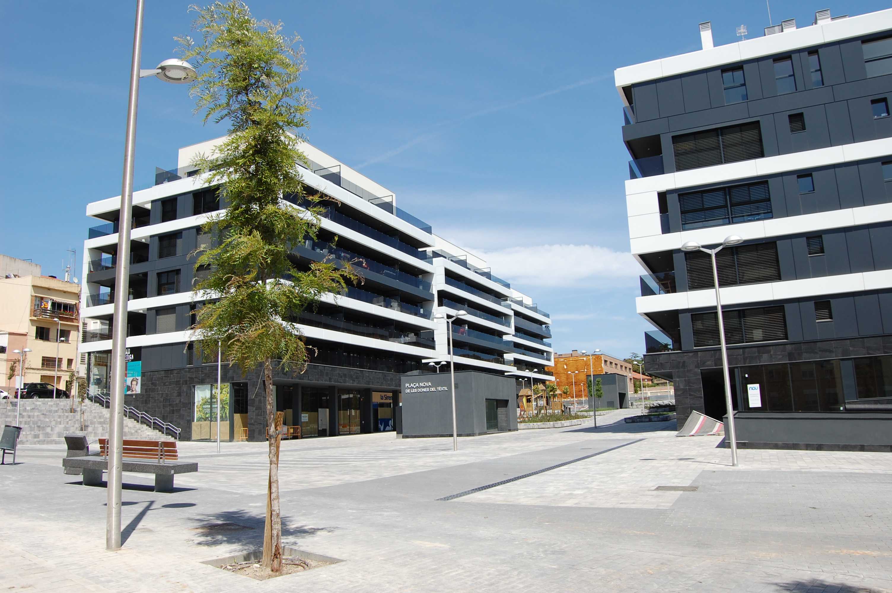 Imatge pels mitjans: Umbracle a la Plaça Nova de les Dones del Textil